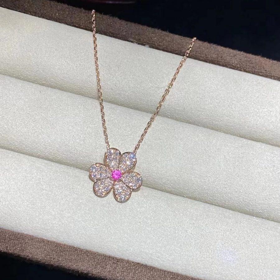 [Mystic Crown]FRIVOLE ROSE GOLD FLOWER DIAMOND NECKLACE