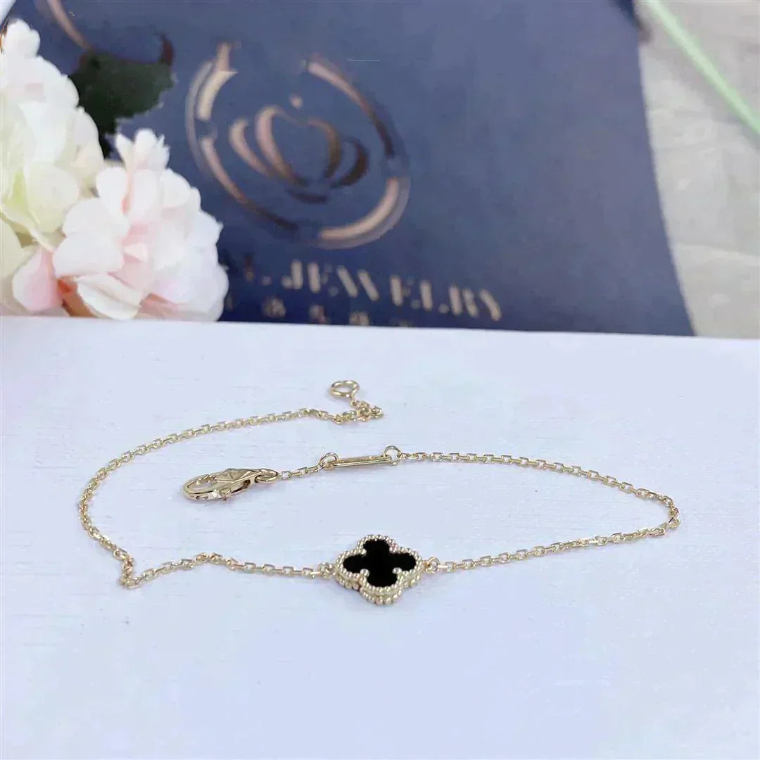 [Mystic Crown]CLOVER ONYX SINGLE FLOWER BRACELET