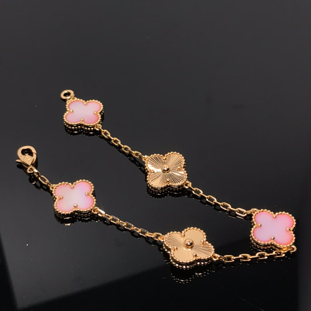 [Mystic Crown]CLOVER BRACELET 5 MOTIF PINK AND PINK GOLD