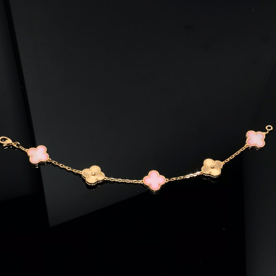 [Mystic Crown]CLOVER BRACELET 5 MOTIF PINK AND PINK GOLD