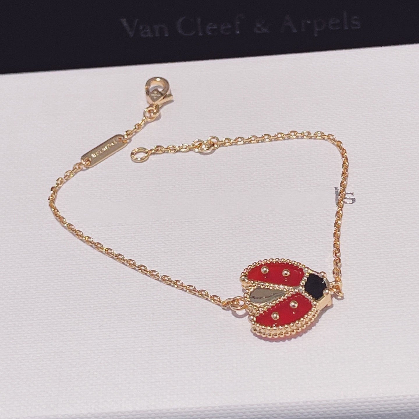[Mystic Crown]LUCKY SPRING 1 MOTIF PINK GOLD BRACELET