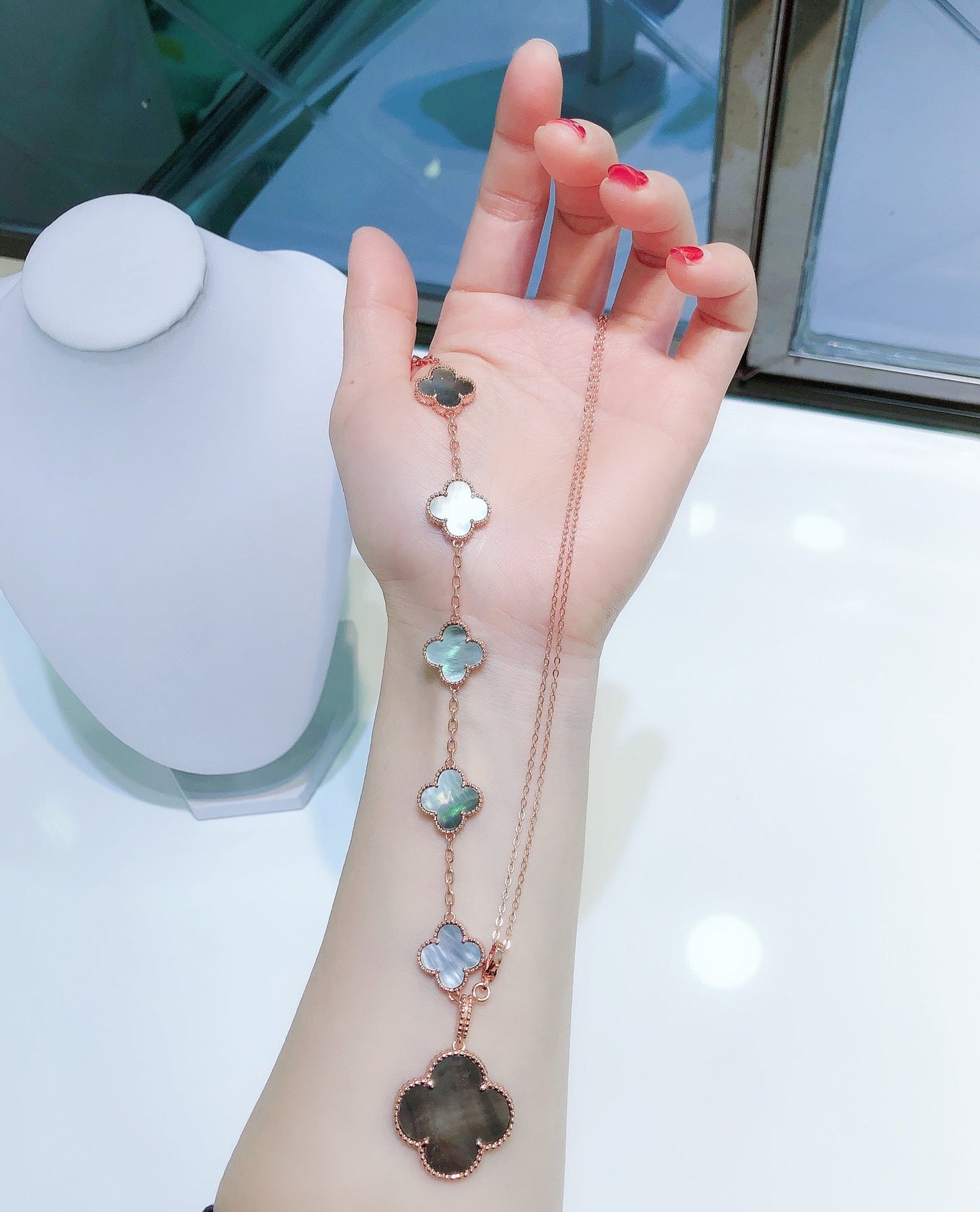 [Mystic Crown]COMBINED BRACELET 5 MOTIFS AND NECKLACE DARK MOP ROSE GOLD