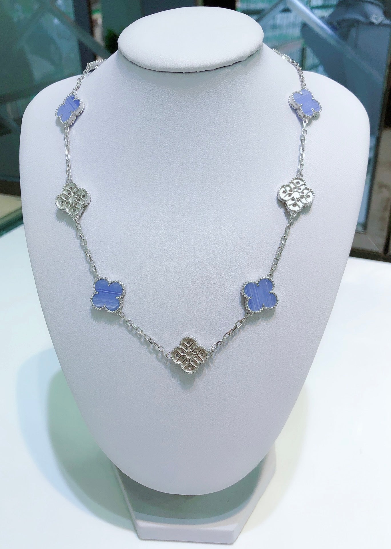[Mystic Crown]CLOVER 10 MOTIFS CHALCEDONY DIAMONDS SILVER NECKLACE