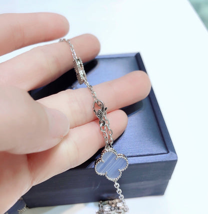 [Mystic Crown]CLOVER 10 MOTIFS CHALCEDONY DIAMONDS SILVER NECKLACE