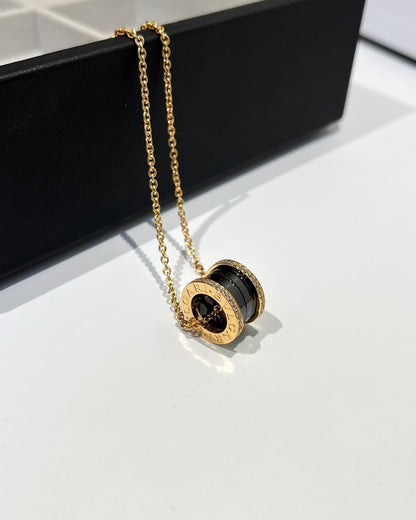 [Mystic Crown]ZERO 1 BLACK CERAMIC DIAMOND PINK GOLD NECKLACE